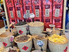 -刘淑芬·活鱼铁锅炖(北京首店)