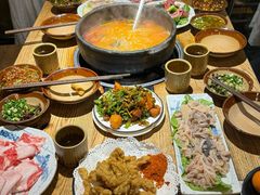 -贵厨酸汤牛肉(花果园国际中心店)
