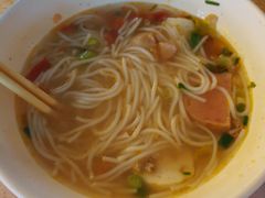 -周记蟹仔粉(侨港风情街店)