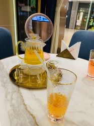 -苑苑vbeauty科技美容SPA