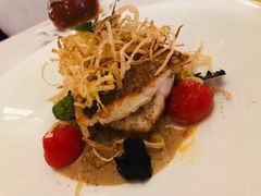-卡佩罗意大利餐厅及酒吧Al Cappello Trattoria