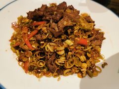 -美奈小馆·越南料理(中航城君尚购物中心店)