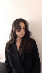 -MODEL'S HAIR