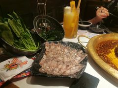 -哥老官重庆美蛙鱼头(虹口龙之梦店)