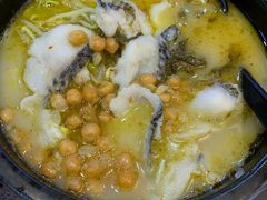 老坛酸菜鱼饭-阿香米线(龙岗万科广场店)