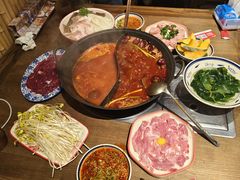 -袁山山重庆火锅(丈八北路店)