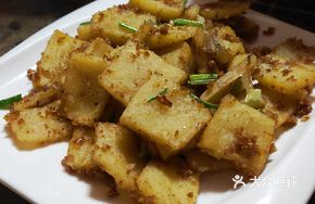 Spicy Chili Sauce Tofu with Rice Cake