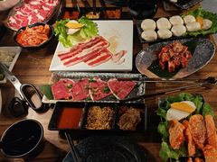 -山居屋炭火烧肉(厚街万达店)