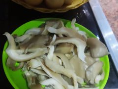 -石婆婆烧鸡公(凤凰西街店)