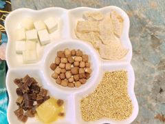 -哈啾嗨·新概念蒙餐(红星新城店)