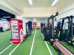 -征成健身连锁私教工作室(九公里店)