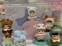 -泡泡玛特POPMART(蓝色港湾店)