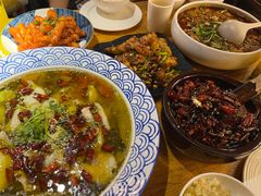 -酤居湖景音乐餐吧(安宁店)