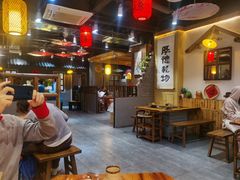 大堂-锅来乐地锅鸡(安亭店)