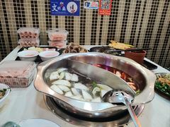 -尚品海鲜肥牛自助火锅(湖明店)