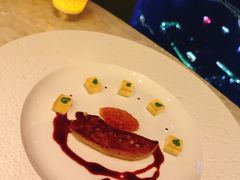 香煎鹅肝-广州四季酒店·佰鲜汇·现代法餐