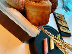黄油-翡翠36餐厅(浦东香格里拉店)