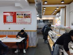 -香里香自助盒饭(红旗街店)