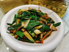 大蒜咸肉炒干子-金锅小厨(乐活街店)