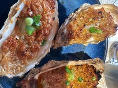 -蚝堡·生蚝海鲜烧烤物种起源•海肠捞饭(刘公岛店)