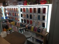 -爱畅享华为苹果手机维修服务(虹口龙之梦店)