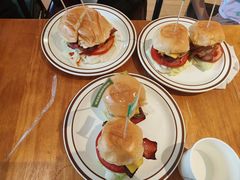 -Thanks美式餐厅(汉堡咖啡店)