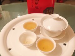 -汕头金海湾大酒店(万象城店)