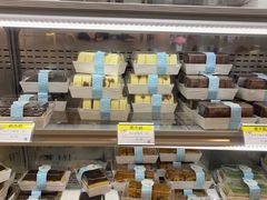 面包甜点陈列柜-老大昌(淮海中路店)