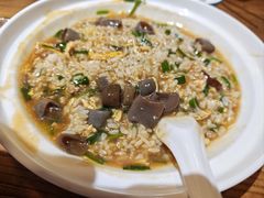 -东来菜馆•手抓海鲜家常菜•海鲜锅贴(鸽子窝店)
