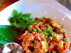 -Chom Cafe and Restaurant