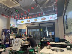 -晓彭肥肠鸡·泡椒鸡火锅(水木天地店)