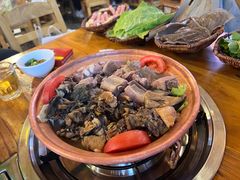 -阿婆情腊排骨火锅(金虹路店)