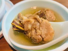 -有红鸡毛店·川菜(建设路店)