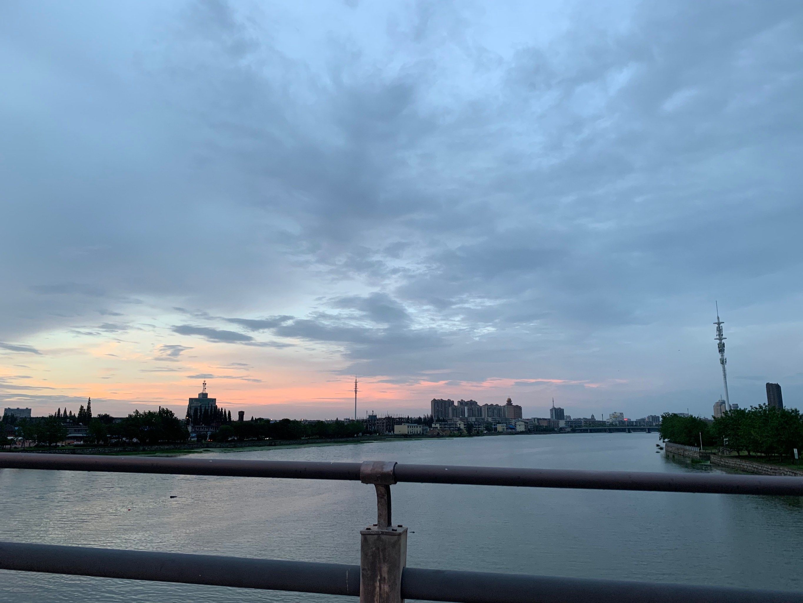 新兴大桥有感