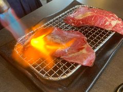 -铭牛烧肉·和牛海鲜自助(高新月牙湖店)