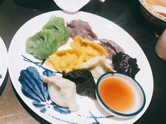 五味海鲜水饺拼盘-东莱馋房(陆家嘴店)