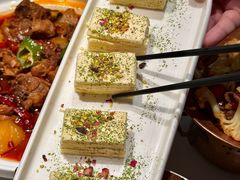 -清真·卡德尔大叔新疆主题餐厅(龙汇路店)