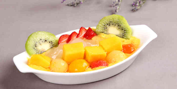 打分    /人 性价比非常高,吃水果捞就来果粒方水果捞