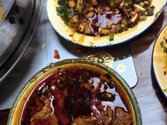 -拈签一笑黄牛肉辣卤串串