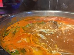 酸汤锅底-野山舂·贵州现舂酸汤火锅(鸿通城店)