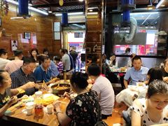 大堂-清真.德枭炕肉店.青海菜(大新街夜市店)