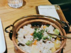 -一坐一忘云南菜(嘉里中心店)