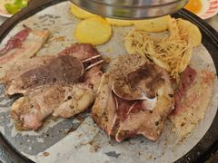-哈哈碳都·牛肋条无限自助烤肉(宝龙店)