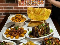 -锅哥东北铁锅炖(幸福店)