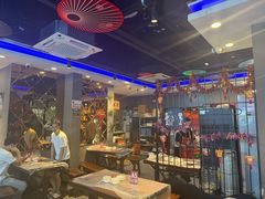 -老街烧烤大排档·地道湖北菜·龙虾馆(汉口火车站店)