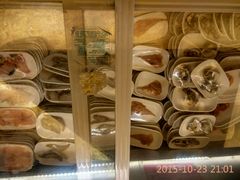 -怡人怡口牛排海鲜自助(飞龙大厦店)