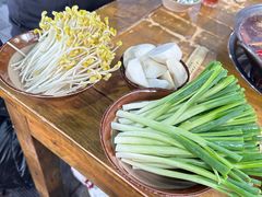 -正南齊北重庆老火锅(光华村直营店)