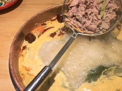 -洱火云南酸菜牛肉火锅(石景山当代商城店)