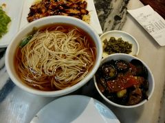 素面-功德林(南京西路店)