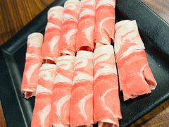 -海底捞火锅鲜切牛肉主题店(长寿路店)